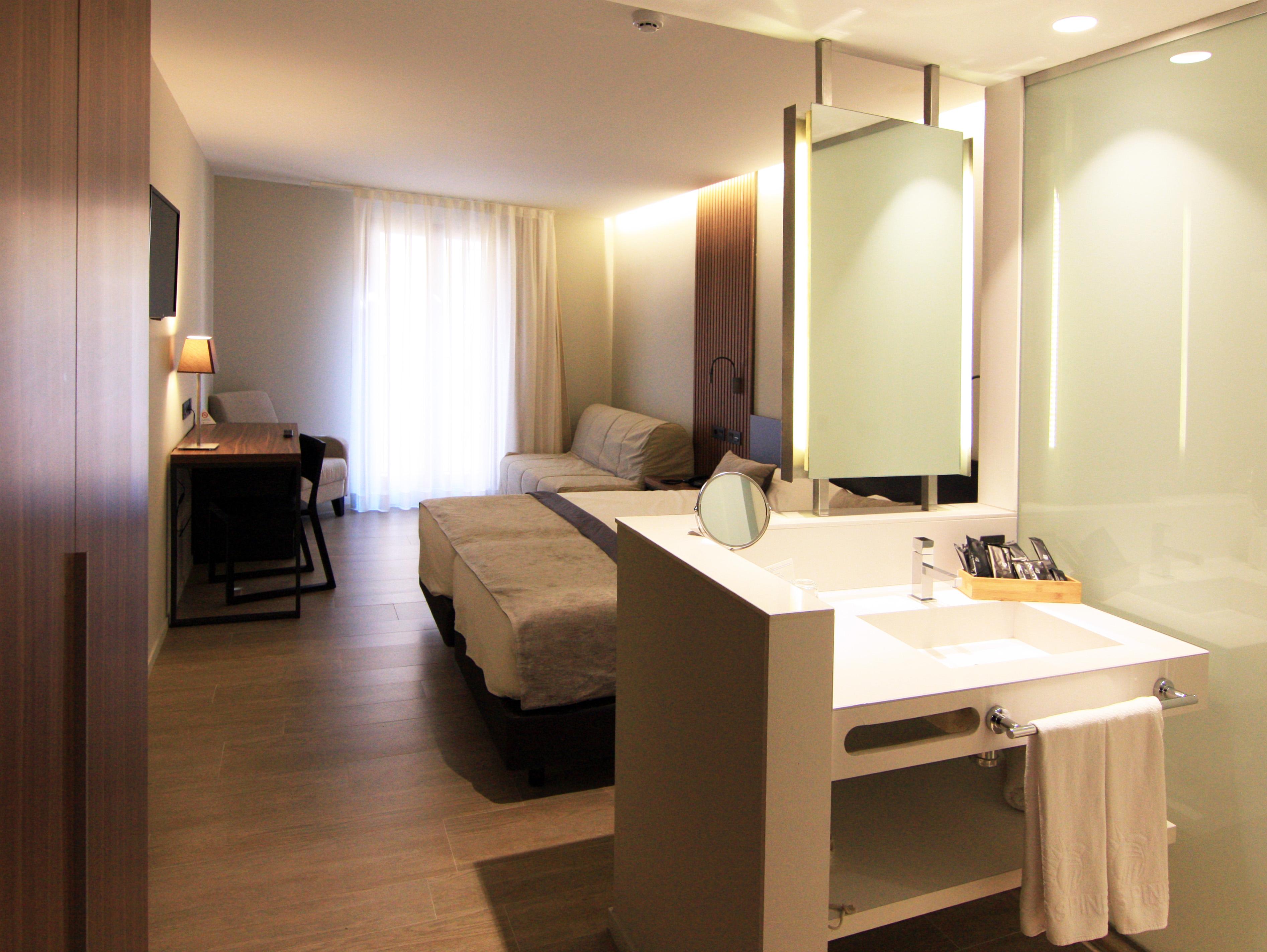 Hotel Raval De La Mar บีลาเซกา เดอ ซอลซีนา ภายนอก รูปภาพ